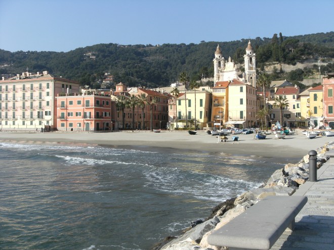 Laigueglia_Piazza2 Berndt Baumgart Laigueglia Kunst