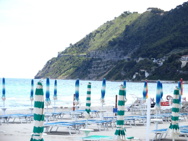 Mare-blu-verde-Laigueglia